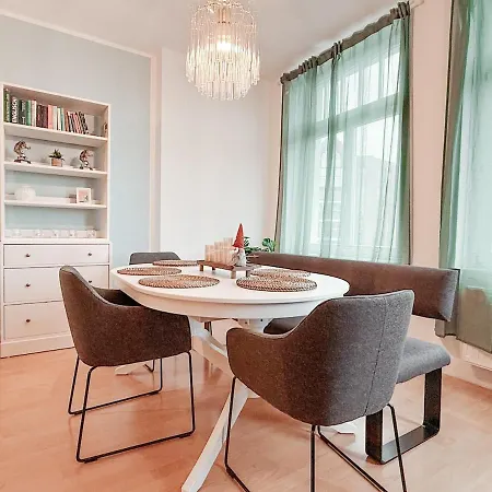 Huebschmann App 129 Appartement *